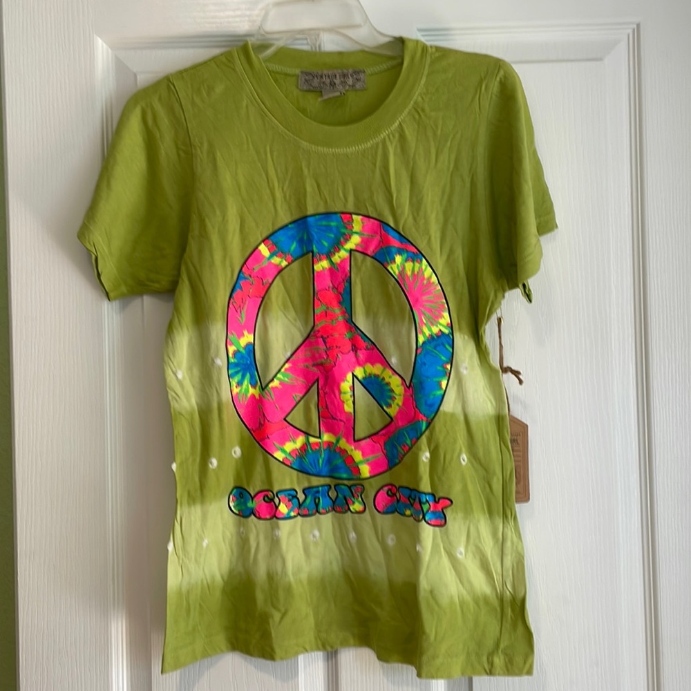 NWT Vintage Girl Lime Peace Ocean City L